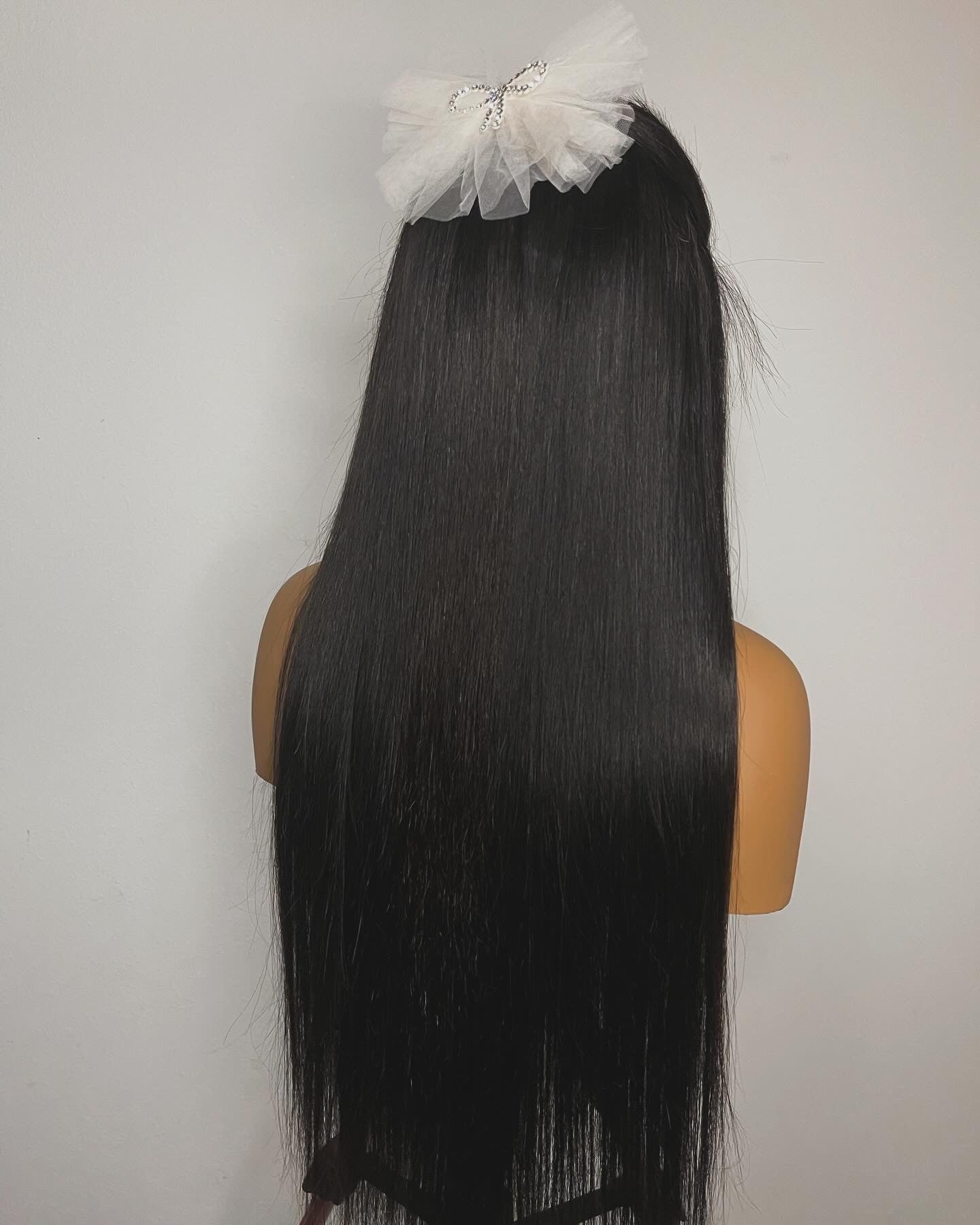 LUXURY CAMBODIAN SLEEK BEAUTY TRANSPARENT STRAIGHT FRONTAL 13x4 200% DENSITY WIG